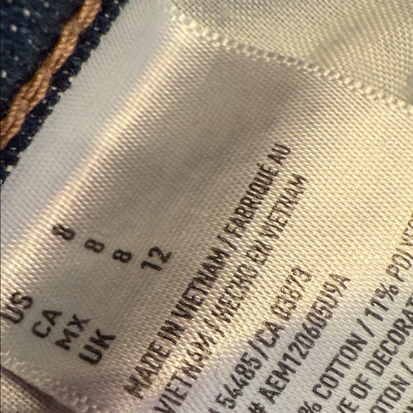 American Eagle Outfitters Women's Faded Blue Jean Shorts - Picture 3 of 3